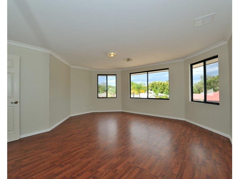 19 HUXTABLE TERRACE, Baldivis WA 6171