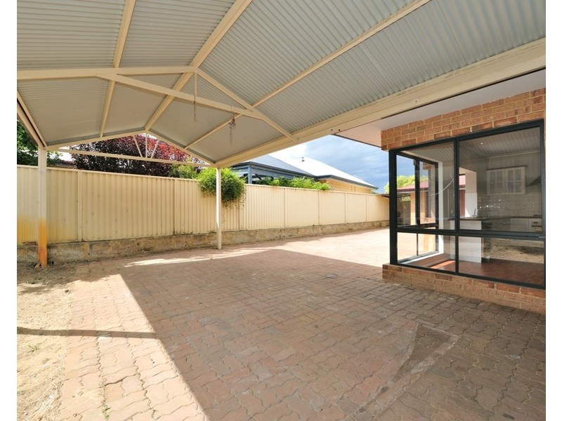 19 HUXTABLE TERRACE, Baldivis WA 6171