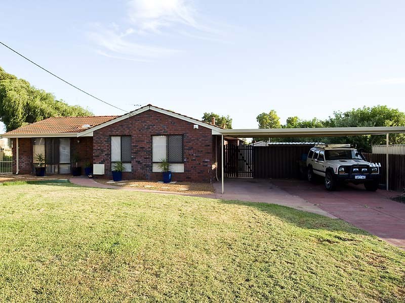 21 Chester Way, Rockingham WA 6168