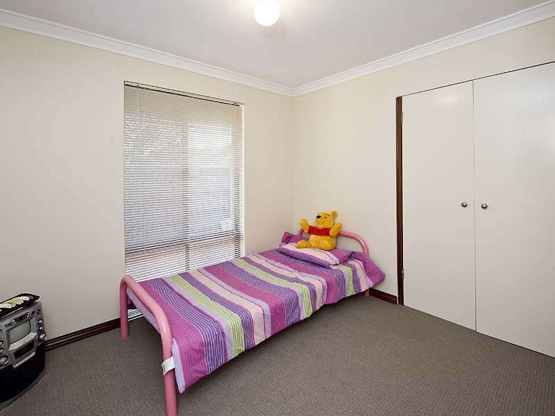 21 Chester Way, Rockingham WA 6168