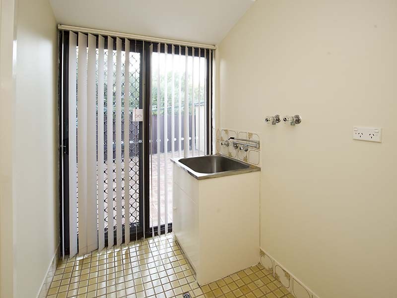 21 Chester Way, Rockingham WA 6168