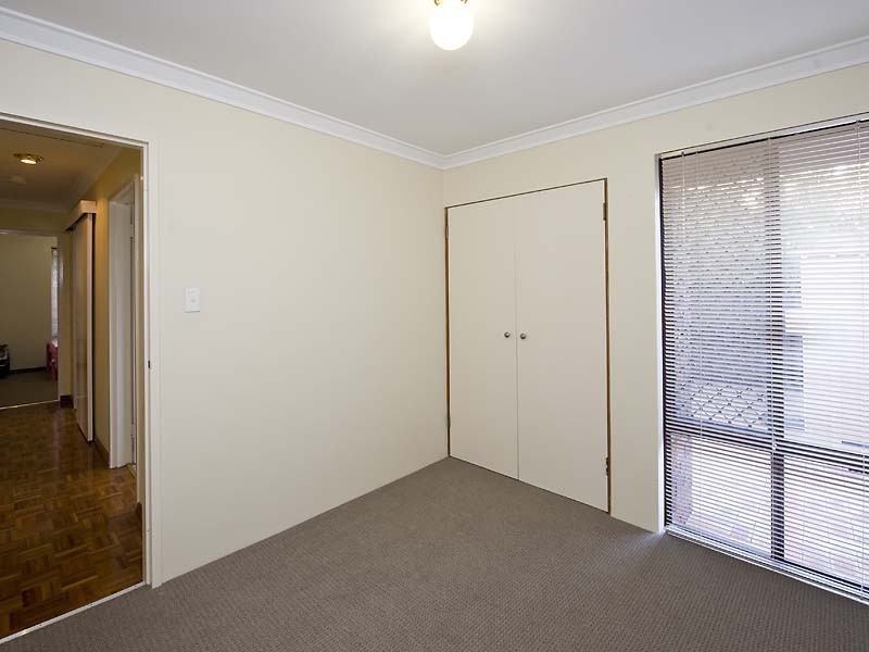 21 Chester Way, Rockingham WA 6168