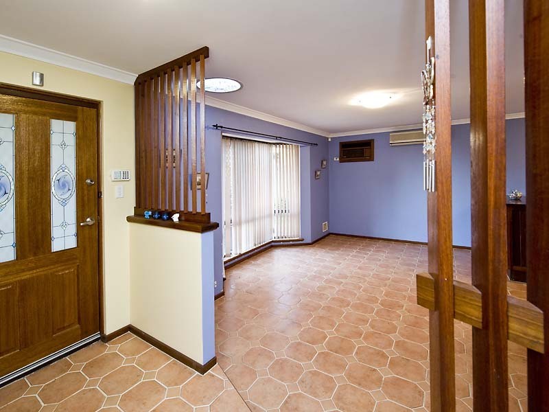 21 Chester Way, Rockingham WA 6168