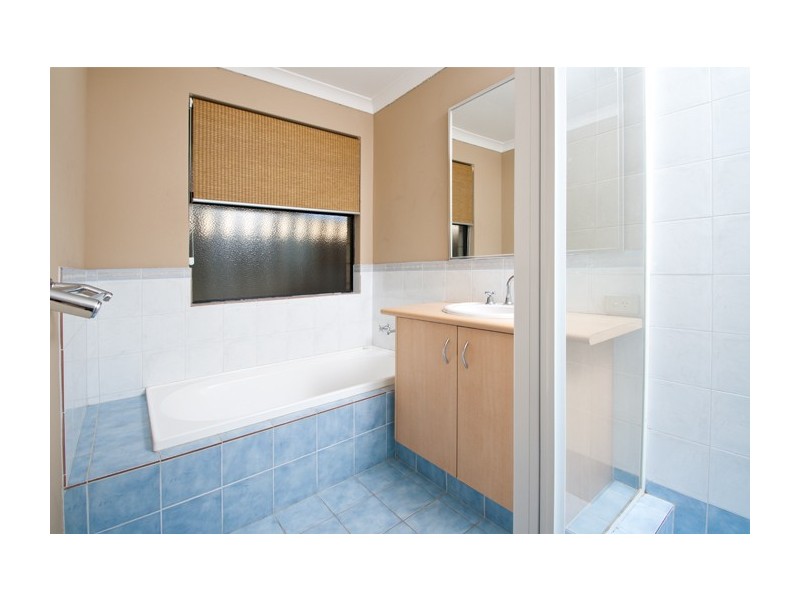 2 Caprice Pass, Rockingham WA 6168