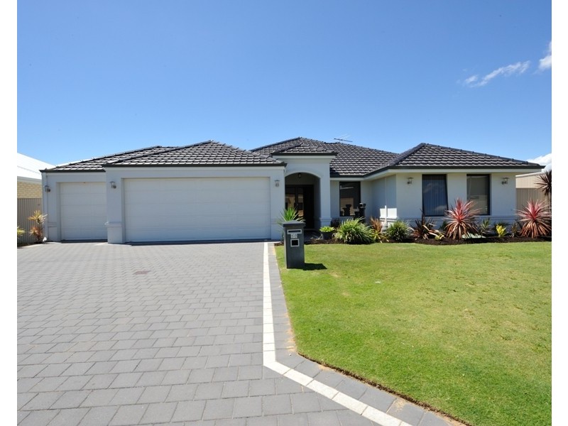 36 Whitemoss Turn, Waikiki WA 6169