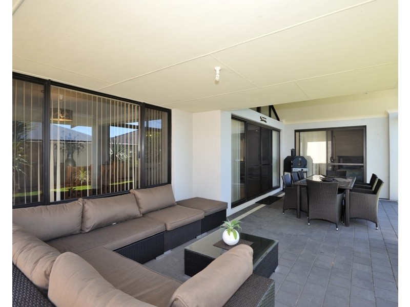 36 Whitemoss Turn, Waikiki WA 6169