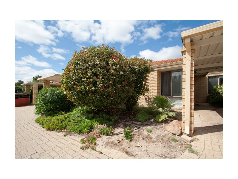 28/96 Simpson Avenue, Rockingham WA 6168