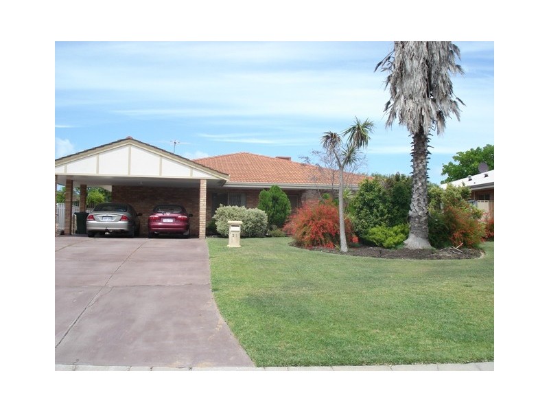 21 Sovereign Ave, Port Kennedy WA 6172