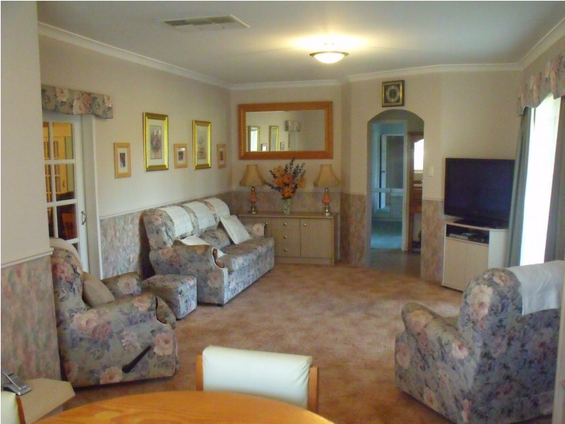 21 Sovereign Ave, Port Kennedy WA 6172