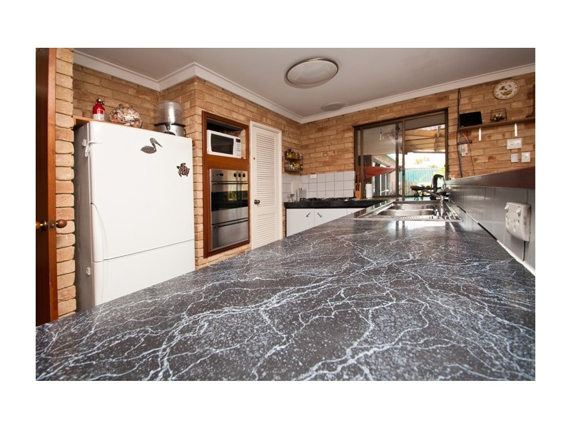 30 Ricketts Court, Rockingham WA 6168