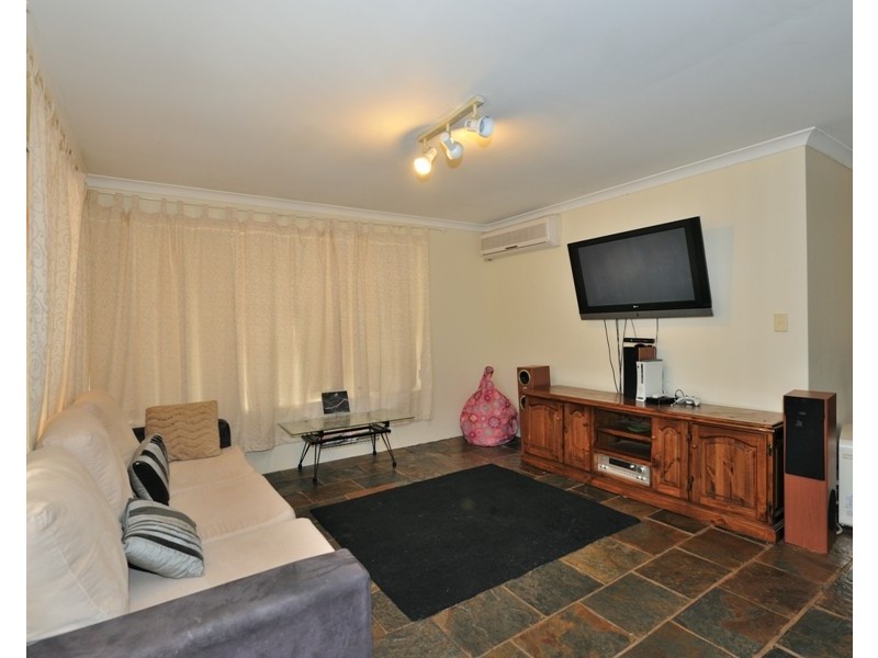 26 Pingrup Court, Waikiki WA 6169