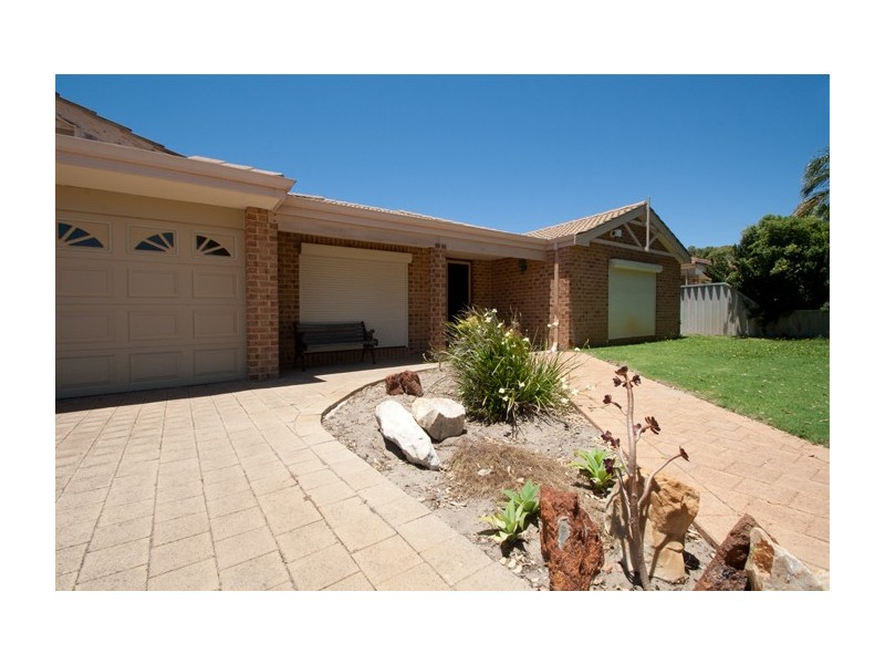 8 Tampico Court, Safety Bay WA 6169