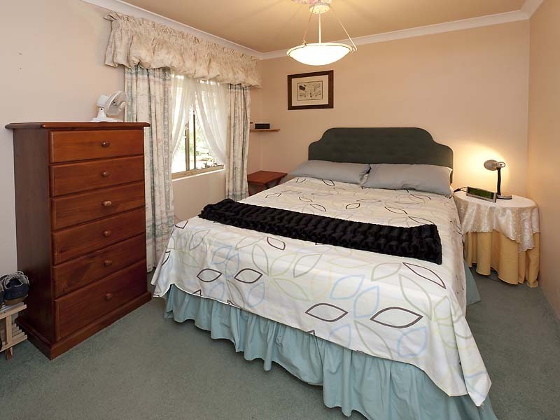 16 Skye Close, Warnbro WA 6169