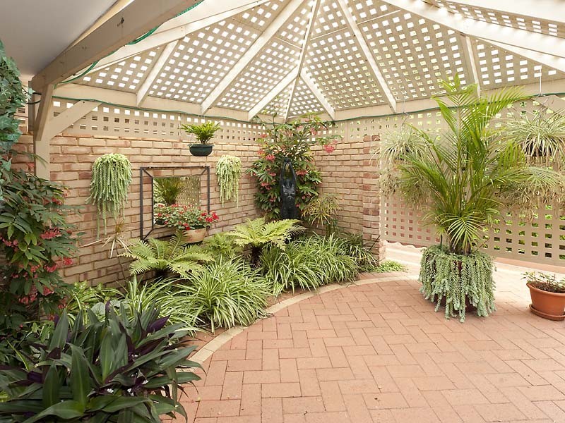 16 Skye Close, Warnbro WA 6169