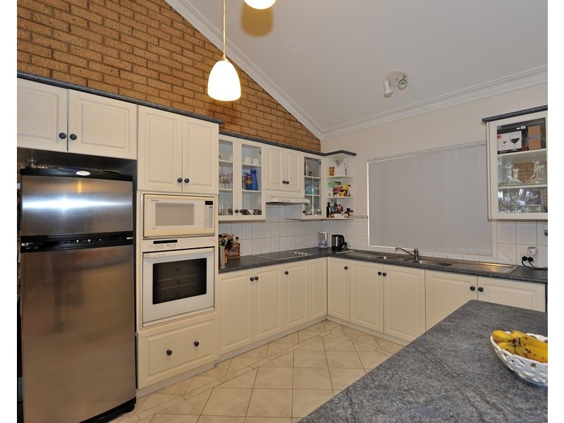 55 Grange Drive, Cooloongup WA 6168