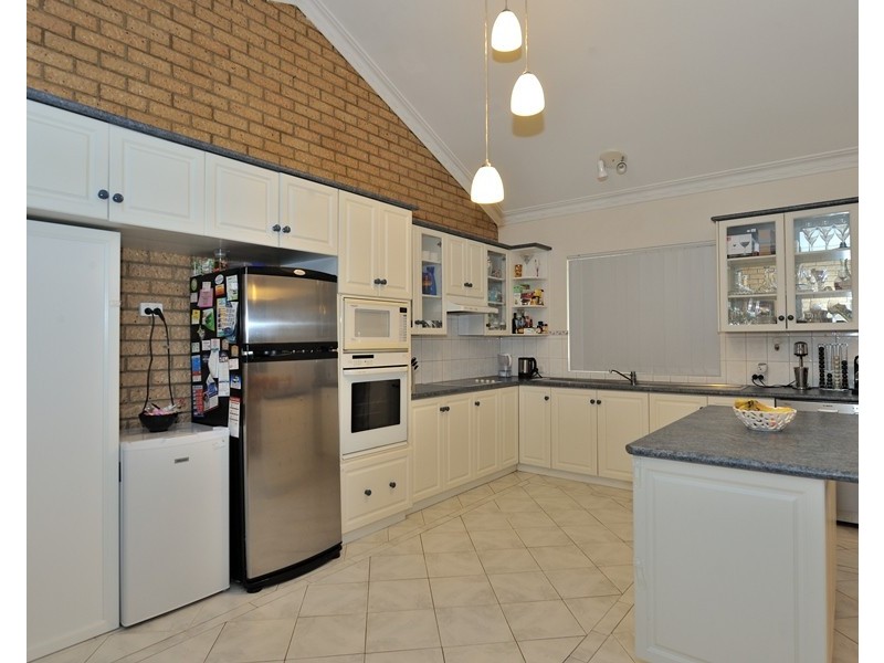 55 Grange Drive, Cooloongup WA 6168