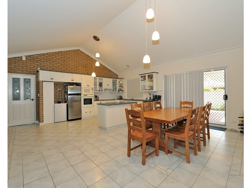 55 Grange Drive, Cooloongup WA 6168