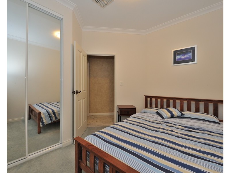 55 Grange Drive, Cooloongup WA 6168