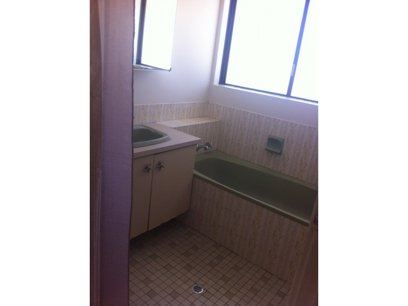 6 Tobin Way, Cooloongup WA 6168