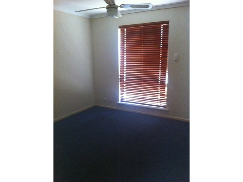 6 Tobin Way, Cooloongup WA 6168