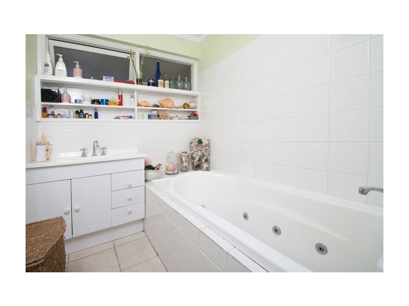 86 Orelia Avenue, Orelia WA 6167