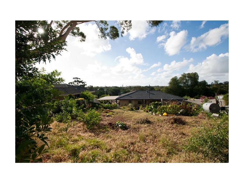 86 Orelia Avenue, Orelia WA 6167