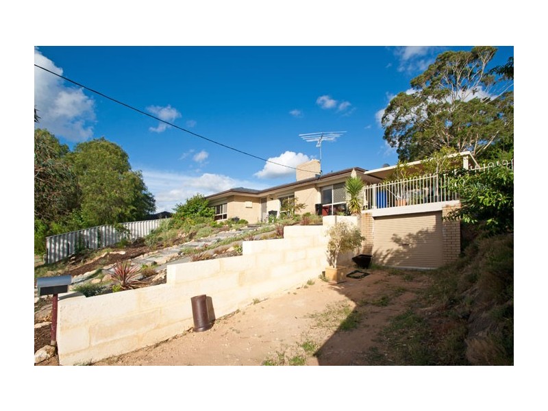 86 Orelia Avenue, Orelia WA 6167