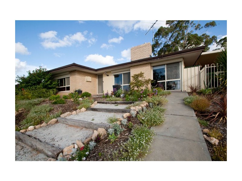 86 Orelia Avenue, Orelia WA 6167