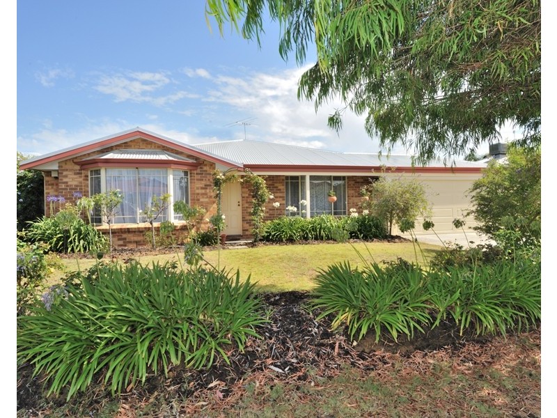 20 ROSCOMMON CRESCENT, Orelia WA 6167