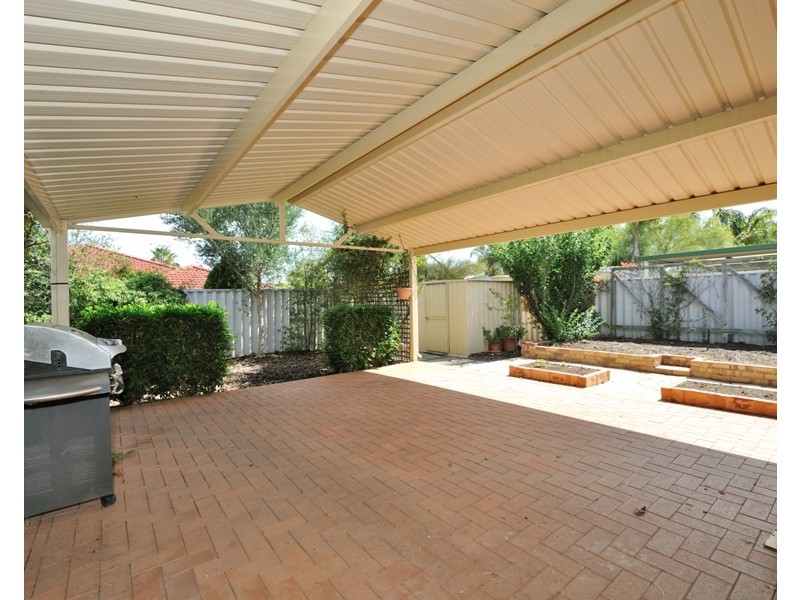 20 ROSCOMMON CRESCENT, Orelia WA 6167