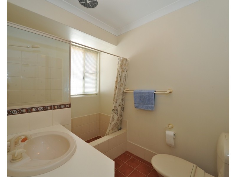 20 ROSCOMMON CRESCENT, Orelia WA 6167