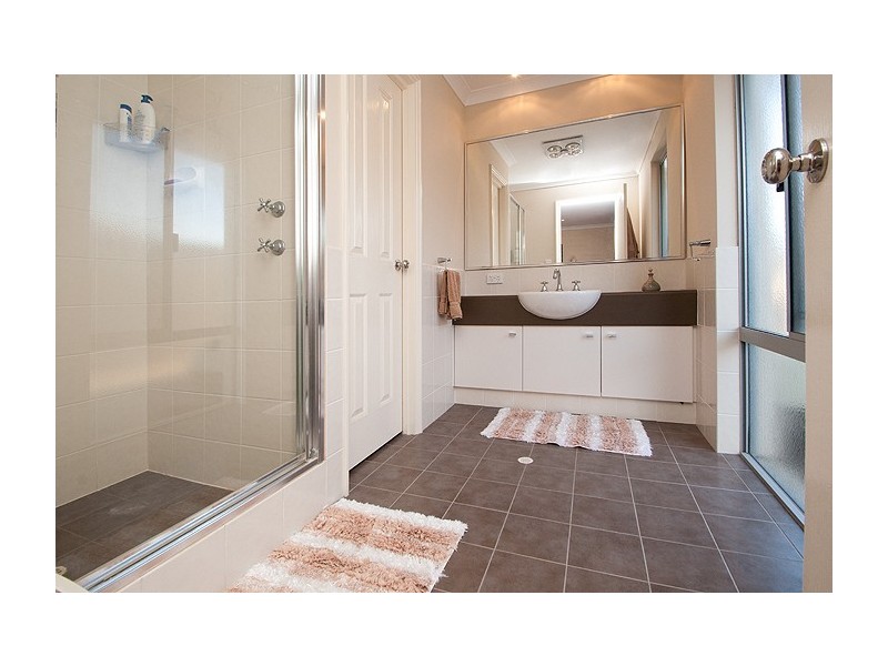 24 Edenhall Terrace, Waikiki WA 6169