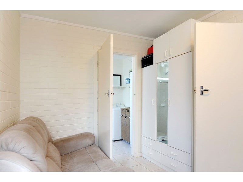 2/45 Parkin Street, Rockingham WA 6168