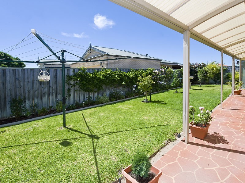 1 Verry Way, Rockingham WA 6168