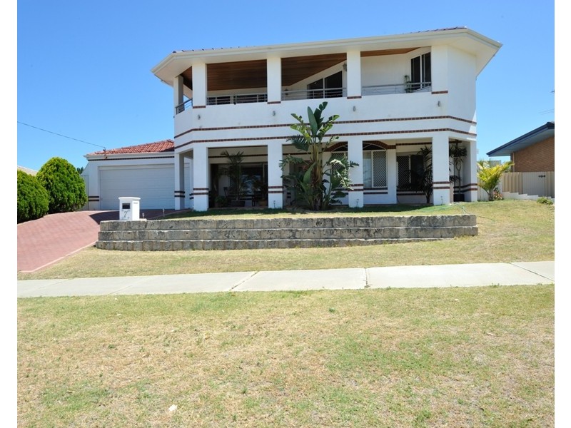 7 Dampier Drive, Golden Bay WA 6174