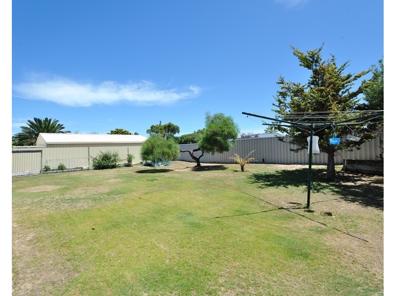 7 Dampier Drive, Golden Bay WA 6174