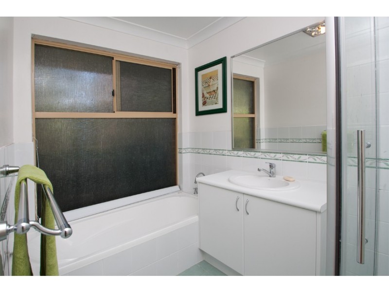 8 Blacksmith Drive, Wellard WA 6170