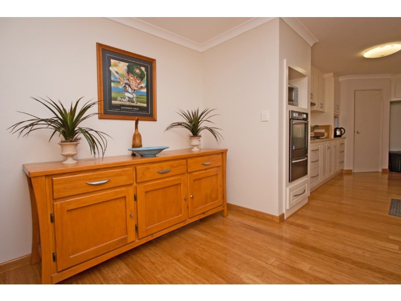 8 Blacksmith Drive, Wellard WA 6170