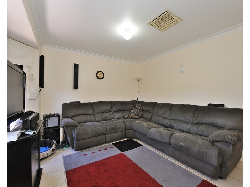 5 Bernier Close, Waikiki WA 6169