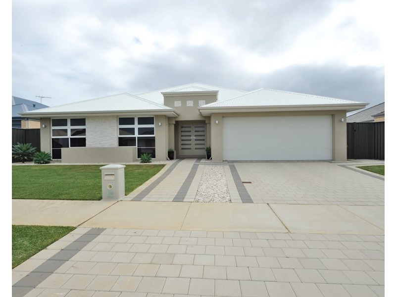 16 Harperia Way, Baldivis WA 6171