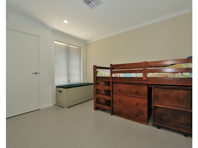 16 Harperia Way, Baldivis WA 6171