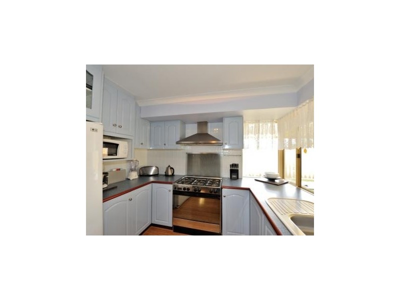 65 Grange drive, Cooloongup WA 6168