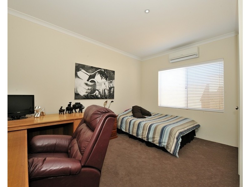 13 FlameTree Loop, Baldivis WA 6171