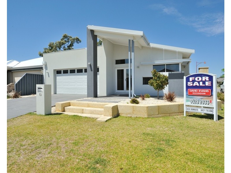 13 FlameTree Loop, Baldivis WA 6171