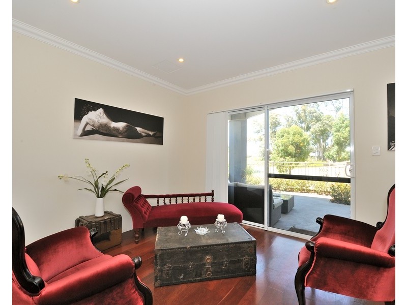 13 FlameTree Loop, Baldivis WA 6171