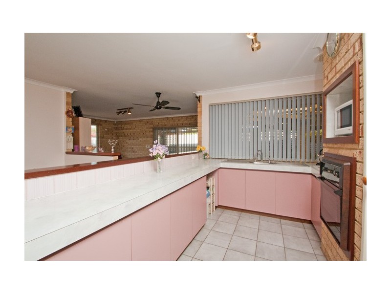 64 Kenton Way, Rockingham WA 6168