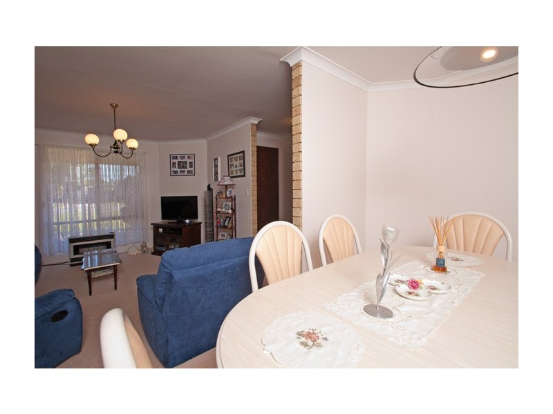 64 Kenton Way, Rockingham WA 6168