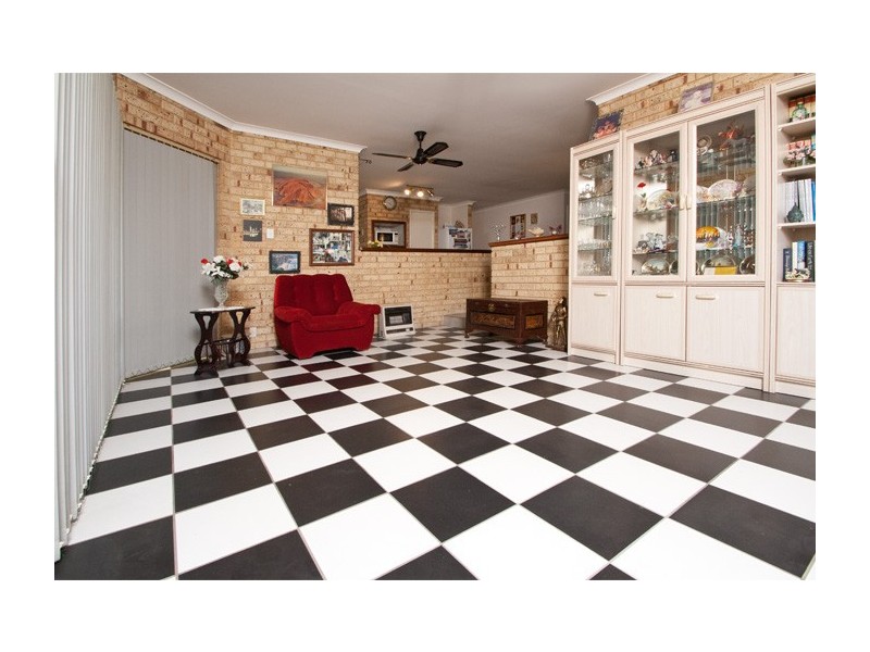 64 Kenton Way, Rockingham WA 6168