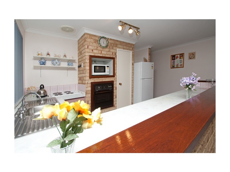 64 Kenton Way, Rockingham WA 6168