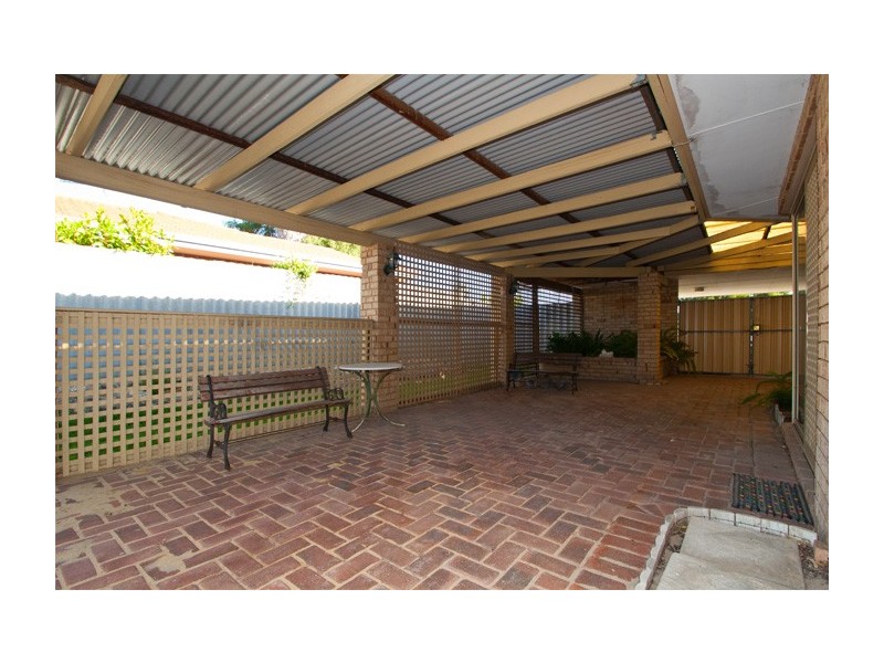 64 Kenton Way, Rockingham WA 6168